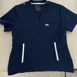 Figs navy limited edition top